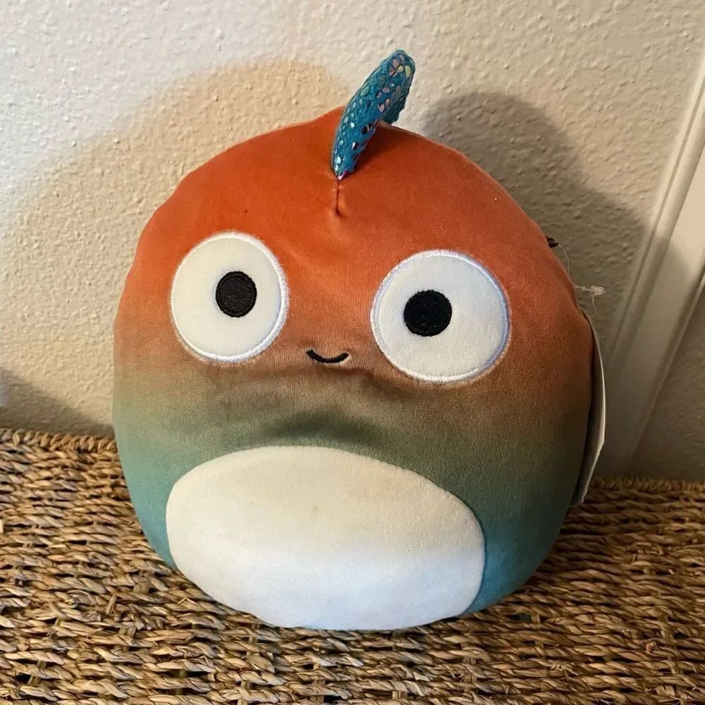 Mariano Squishmallow 7.5 inch Plush Lizard